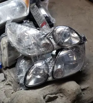 Set Headlights Gs 300