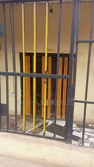 Shop for Rent at Zik Avenue