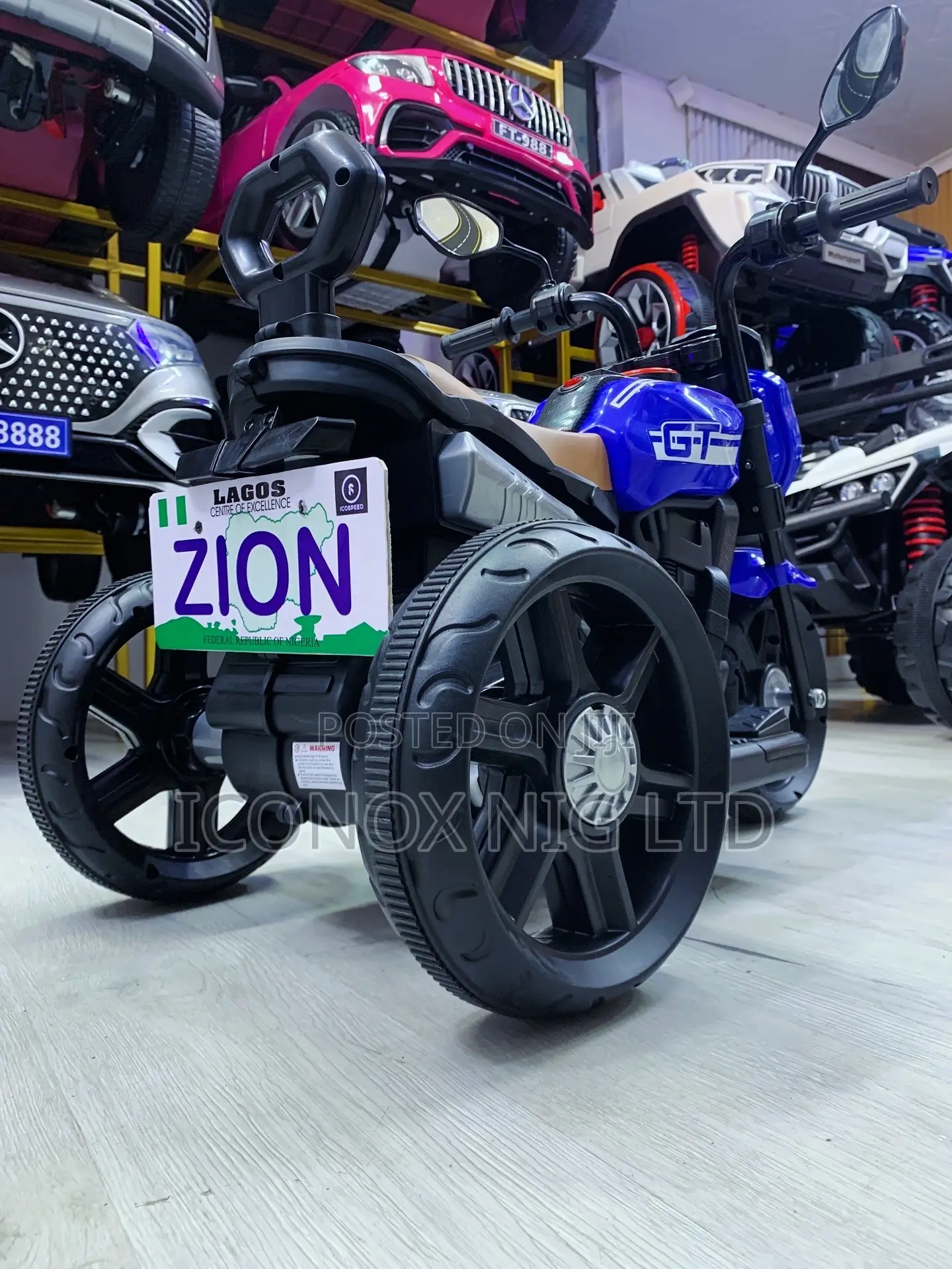Blue Kids Tricycle With Bluetooth Speaker Age 1-5