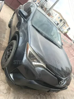 Toyota RAV4 2017 Gray