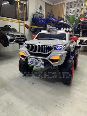 Children Eletric Jeep With Bluetooth and Remote Control for Age 1-8