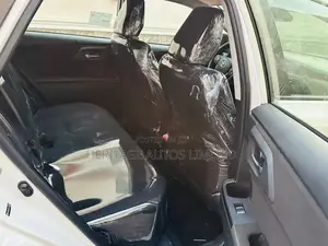 Toyota Corolla 2018 White