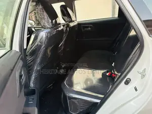 Toyota Corolla 2018 White