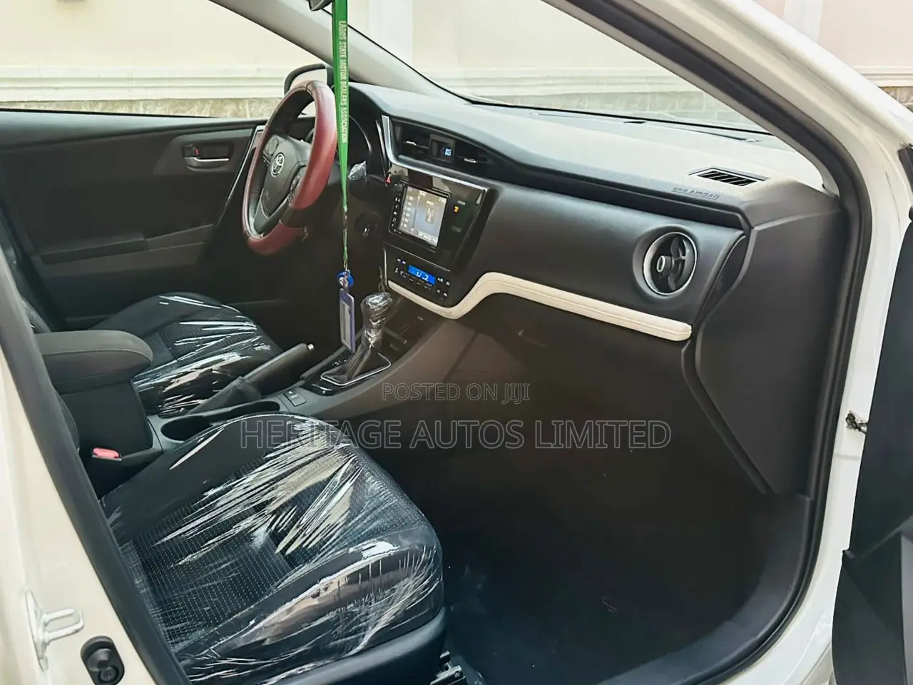 Toyota Corolla 2018 White
