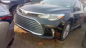 Toyota Avalon XLE 4dr Sedan (3.5L 6cyl 6A) 2014 Gray