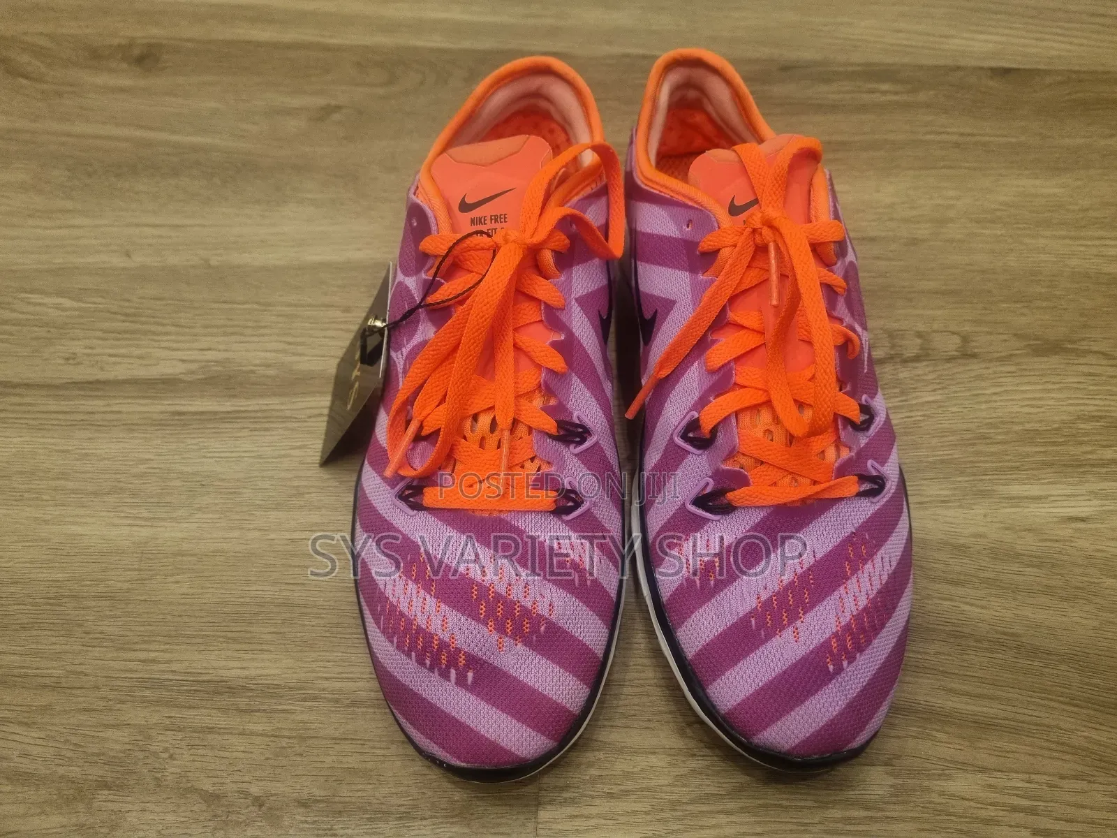 Nike Free 5.0 Sneakers