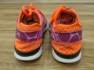 Nike Free 5.0 Sneakers