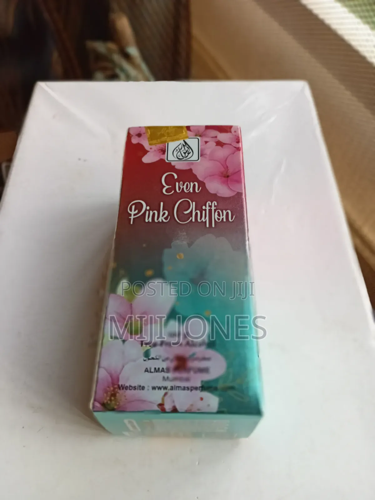 *Pink Chiffon — Silk‐Soft Floral Perfume Oil*
🌸✨