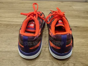 Nike Flywire Sneakers