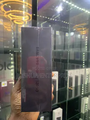 New Samsung Galaxy S20 128 GB Black