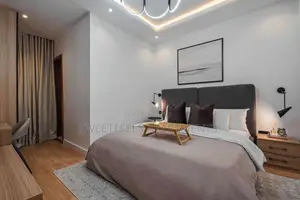 2 Bedroom Maisonette
