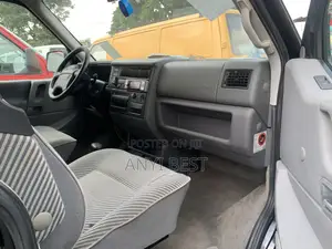 Volkswagen Transporter 2005 Black