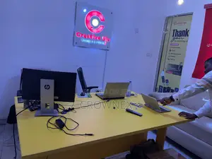 Graphics Designer / Di Machine Operators