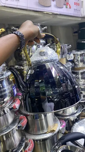 3.5l Vacalina Luxury Whistling Kettle