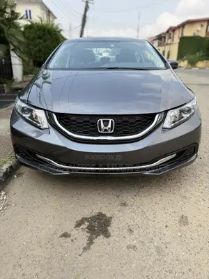 Honda Civic EX 2dr Coupe (1.8L 4cyl 5M) 2015 Gray