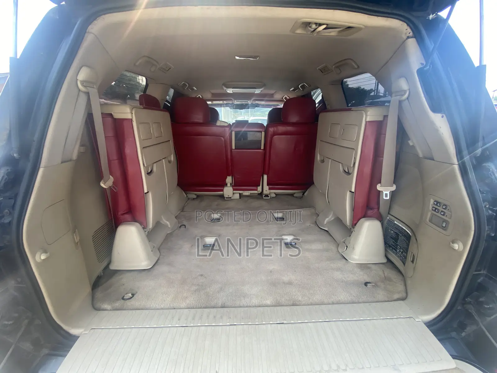 Lexus LX 570 2010 Black