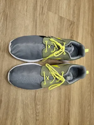 Original Nike Men's Sneakers Lemon Gray