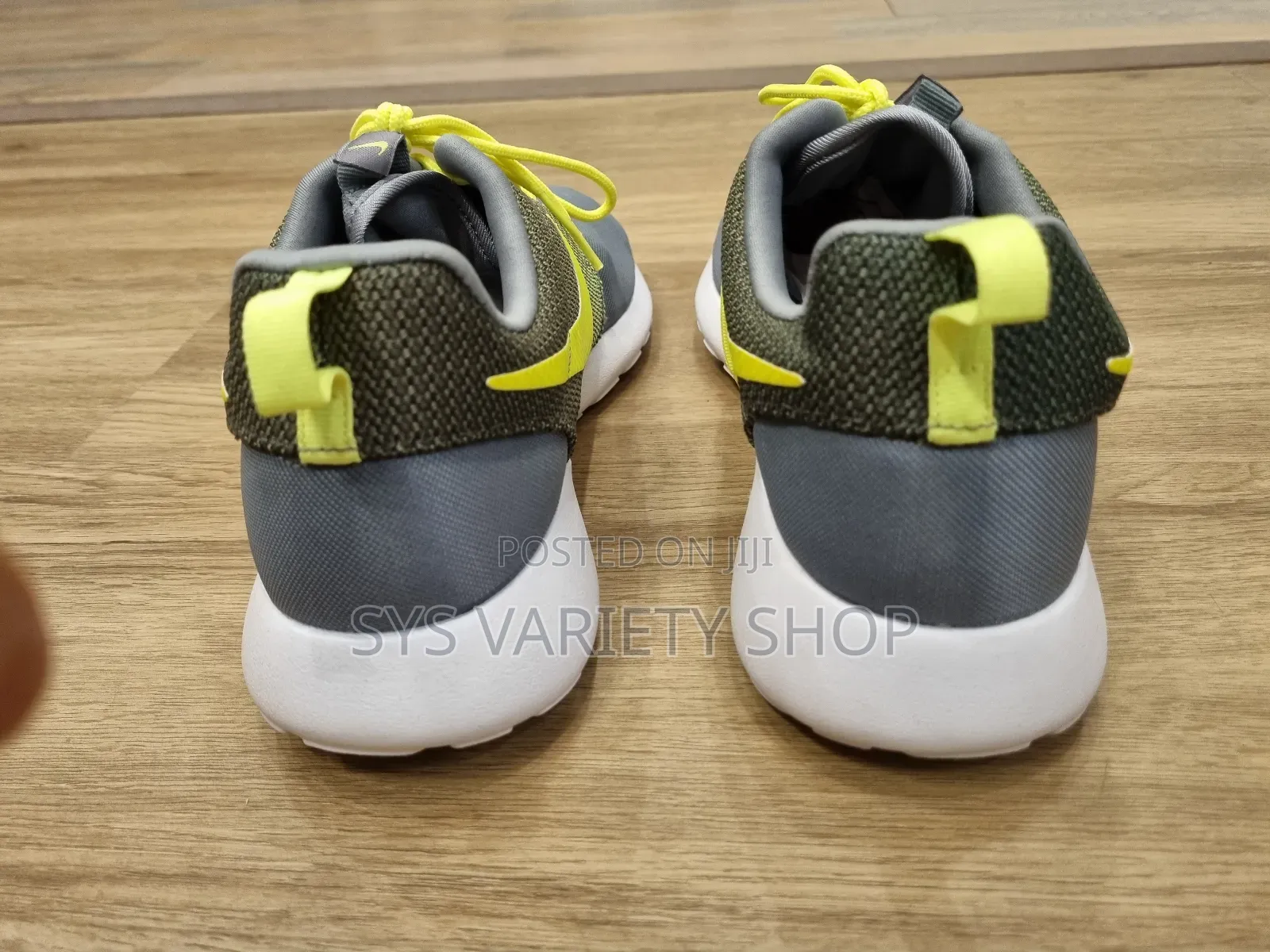Original Nike Men's Sneakers Lemon Gray