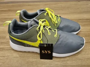 Original Nike Men's Sneakers Lemon Gray