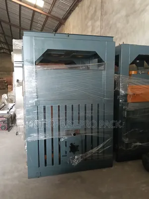 80 Ton Double Cylinder Vertical Hydraulic Baling Machine