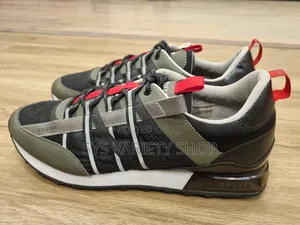 Original Cruyff Sneakers for Men. Olive Black