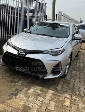 Toyota Corolla S 4dr Sedan (1.8L 4cyl CVT) 2016 Silver
