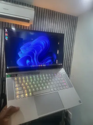 Laptop Razer Blade 32GB Intel Core I7 SSD 1T