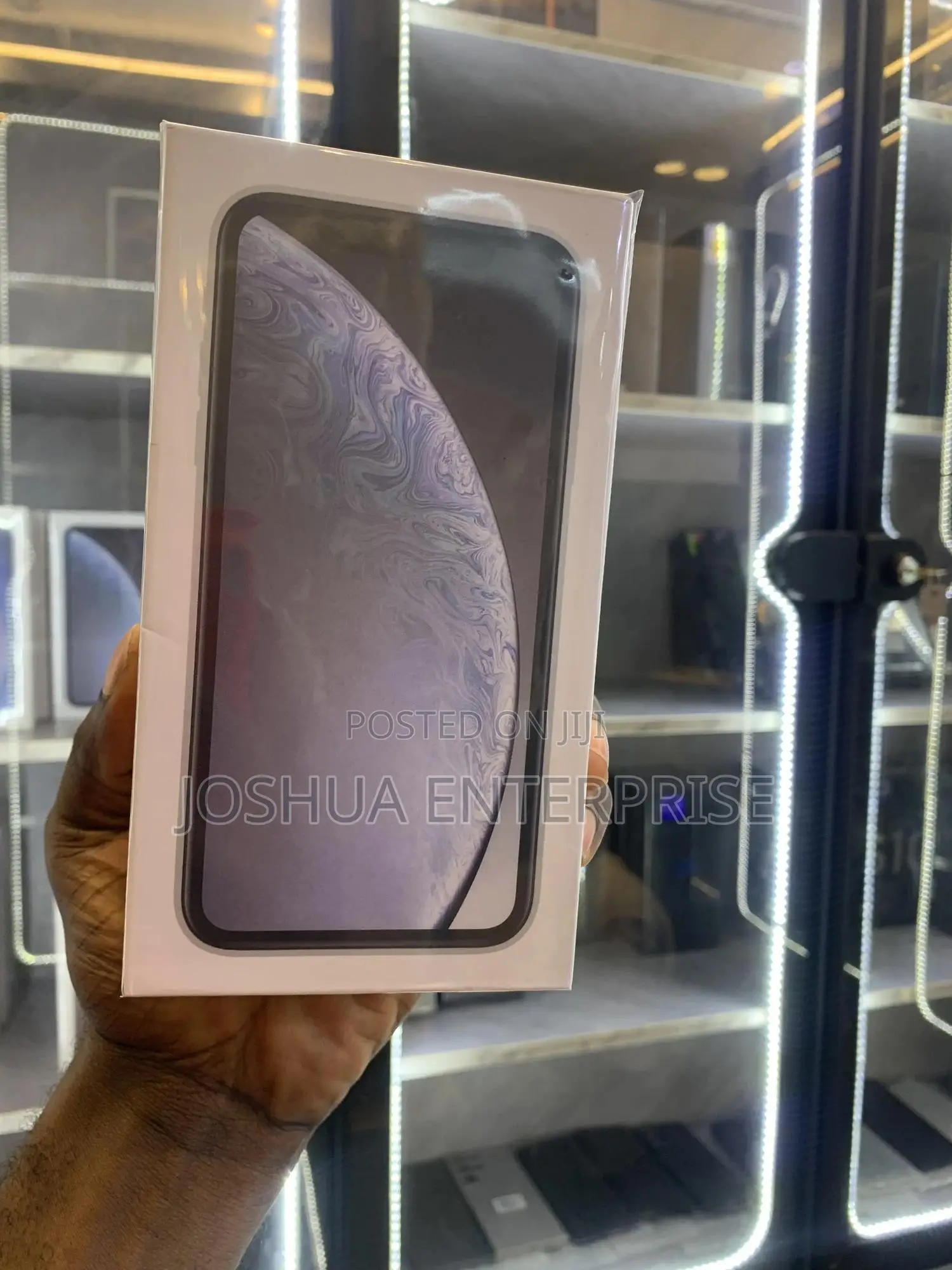 New Apple iPhone XR 64 GB White