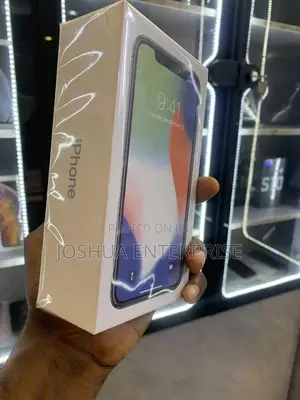New Apple iPhone X 256 GB Silver