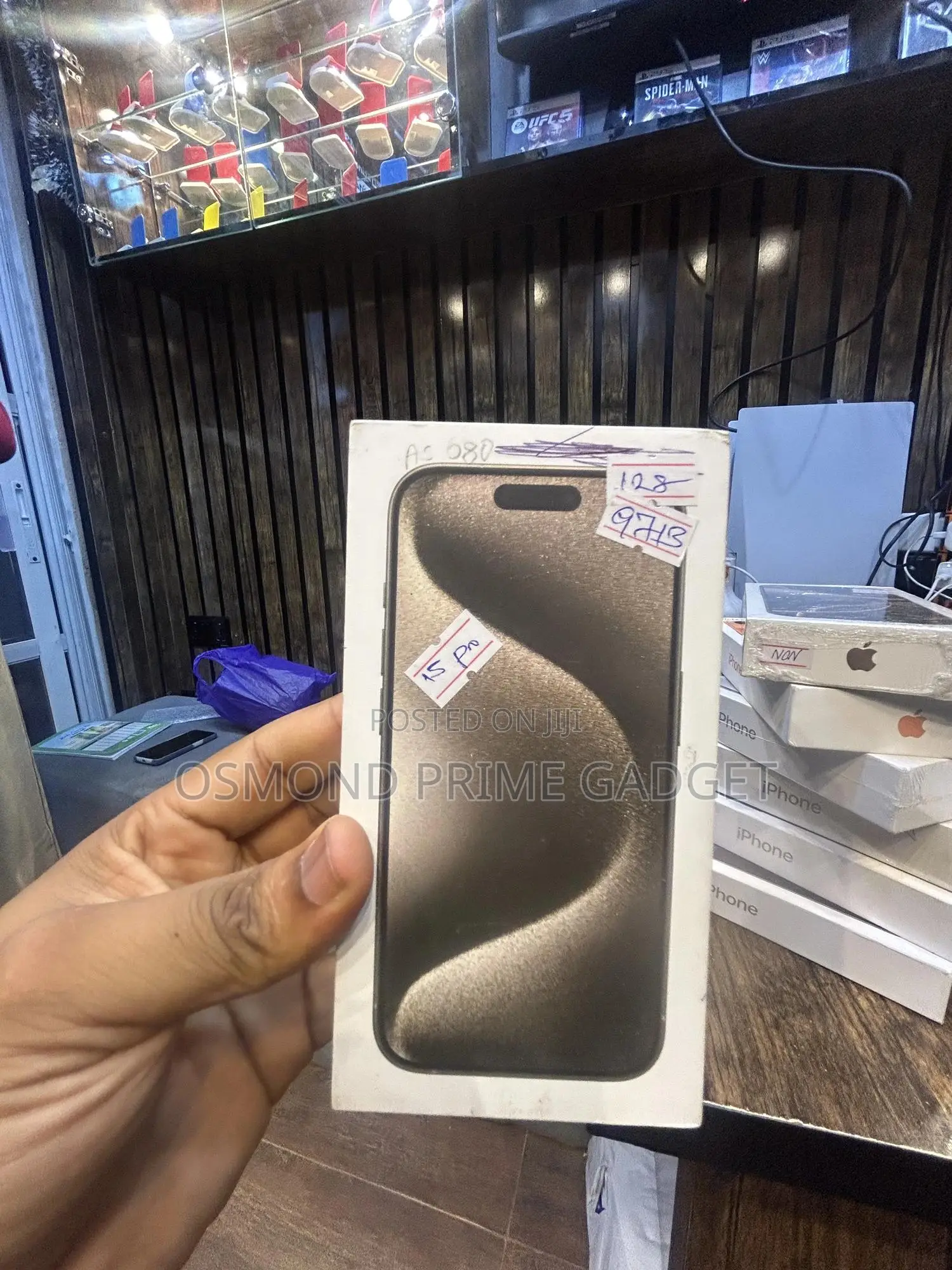 New Apple iPhone 15 Pro 128 GB Black