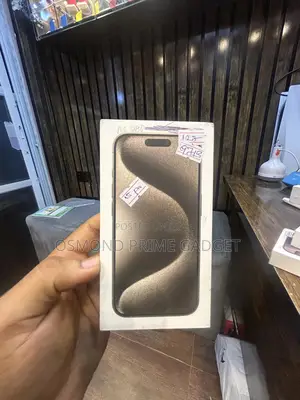 New Apple iPhone 15 Pro 128 GB Black