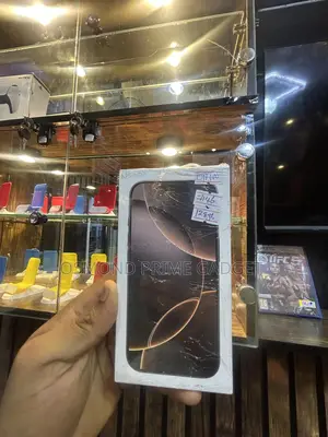 New Apple iPhone 16 Pro 128 GB Black