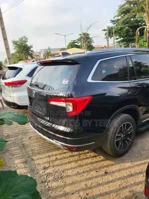 Honda Pilot Touring 7 Passenger AWD 2020 Black