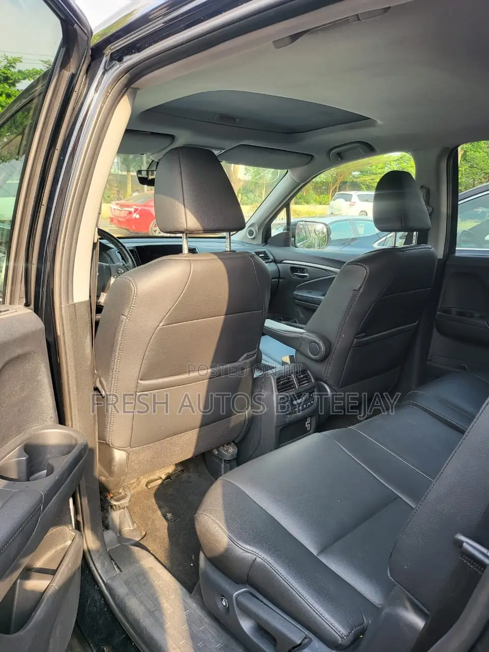 Honda Pilot Touring 7 Passenger AWD 2020 Black