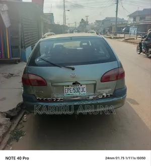 Toyota Avensis 2.0 D Verso 2002 Green