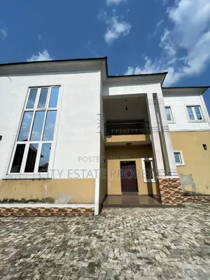 5bdrm Duplex in Royal Estate, Port-Harcourt for sale