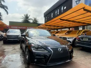 Lexus IS 250 4WD 2014 Black