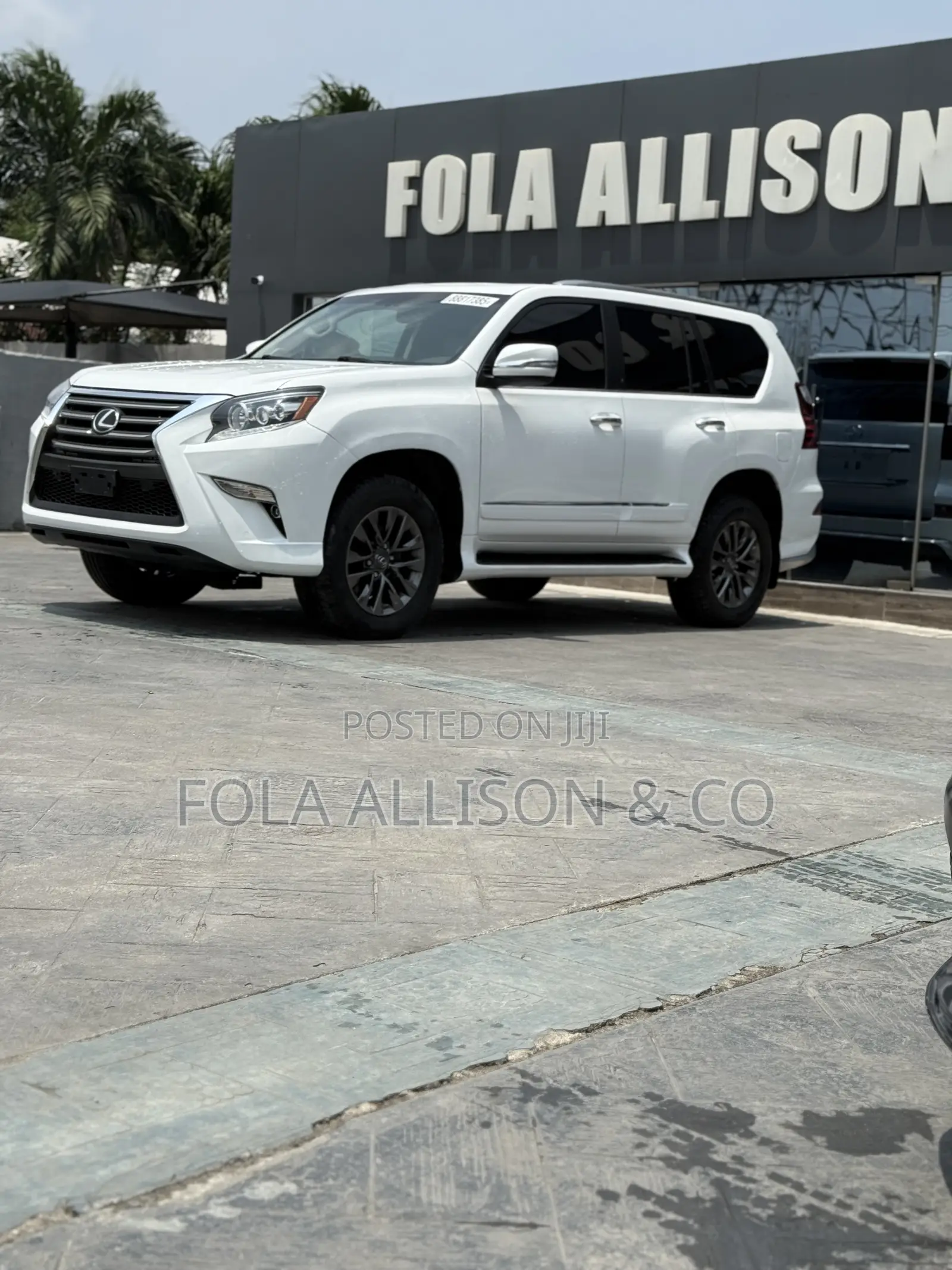Lexus GX 2018 White