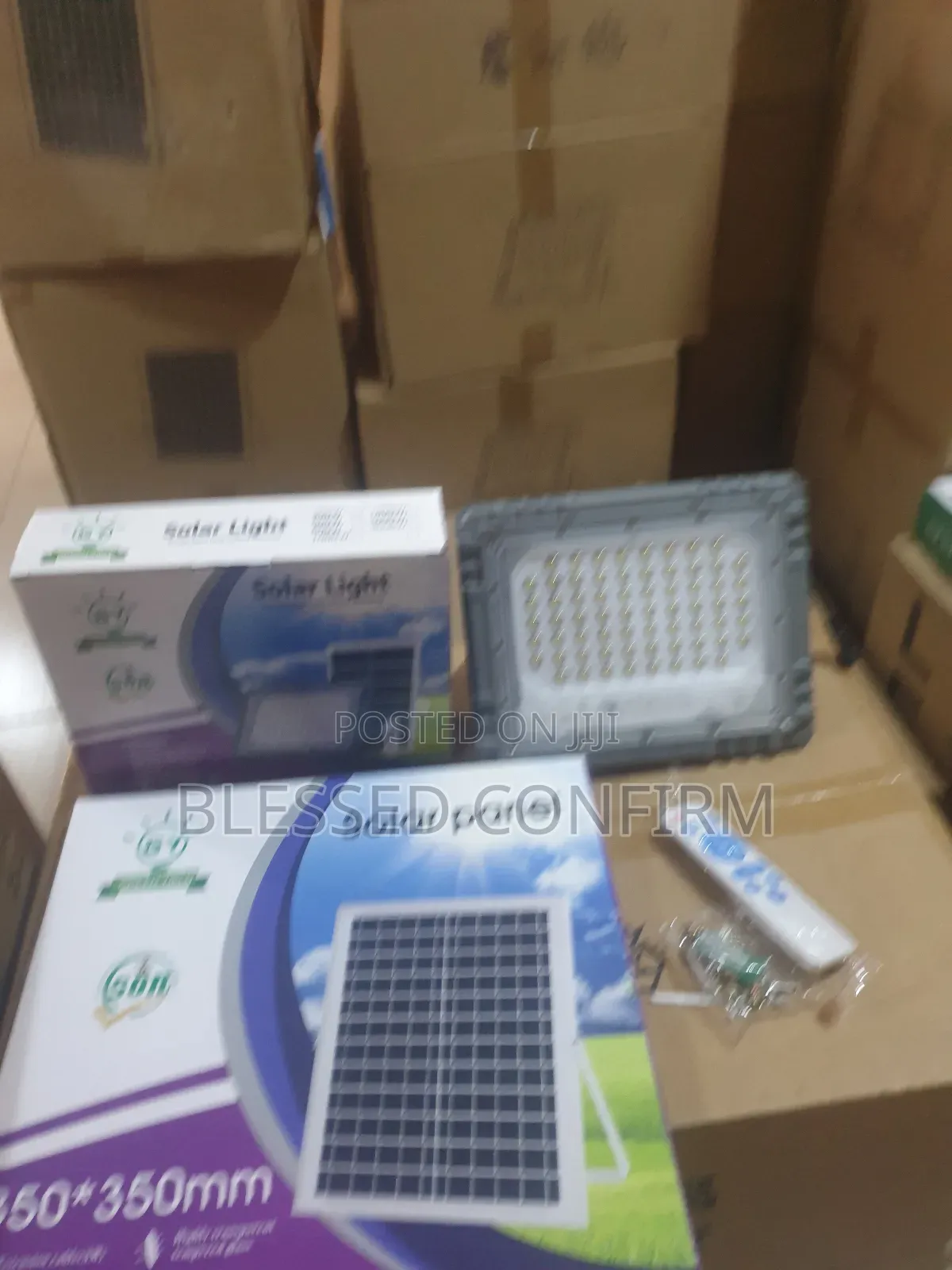 300w New Model Solar Floodlight With Remote Control