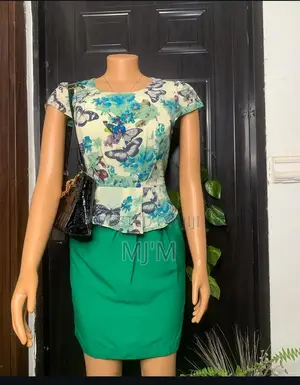 Standard Thrift Gown and Top