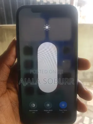 Apple iPhone 12 64 GB