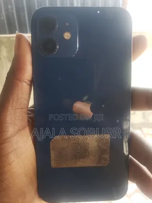 Apple iPhone 12 64 GB