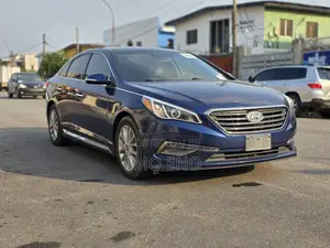 Hyundai Sonata Limited 4dr Sedan (2.4L 4cyl 6A) 2015 Blue