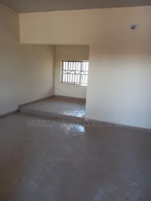 2bdrm Bungalow in Lpe Estate By City, Karu for rent