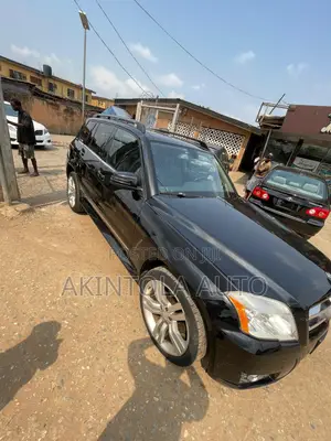 Mercedes-Benz GLK-Class 350 4MATIC 2010 Black