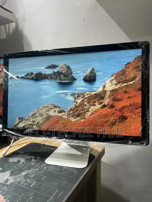Apple Thunderbolt Display 27-Inch (2560 X 1440) Monitor