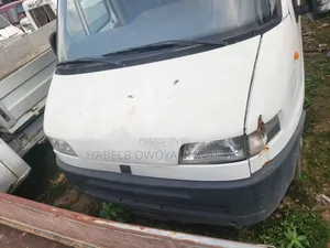 Peugeot Boxer 2000 White
