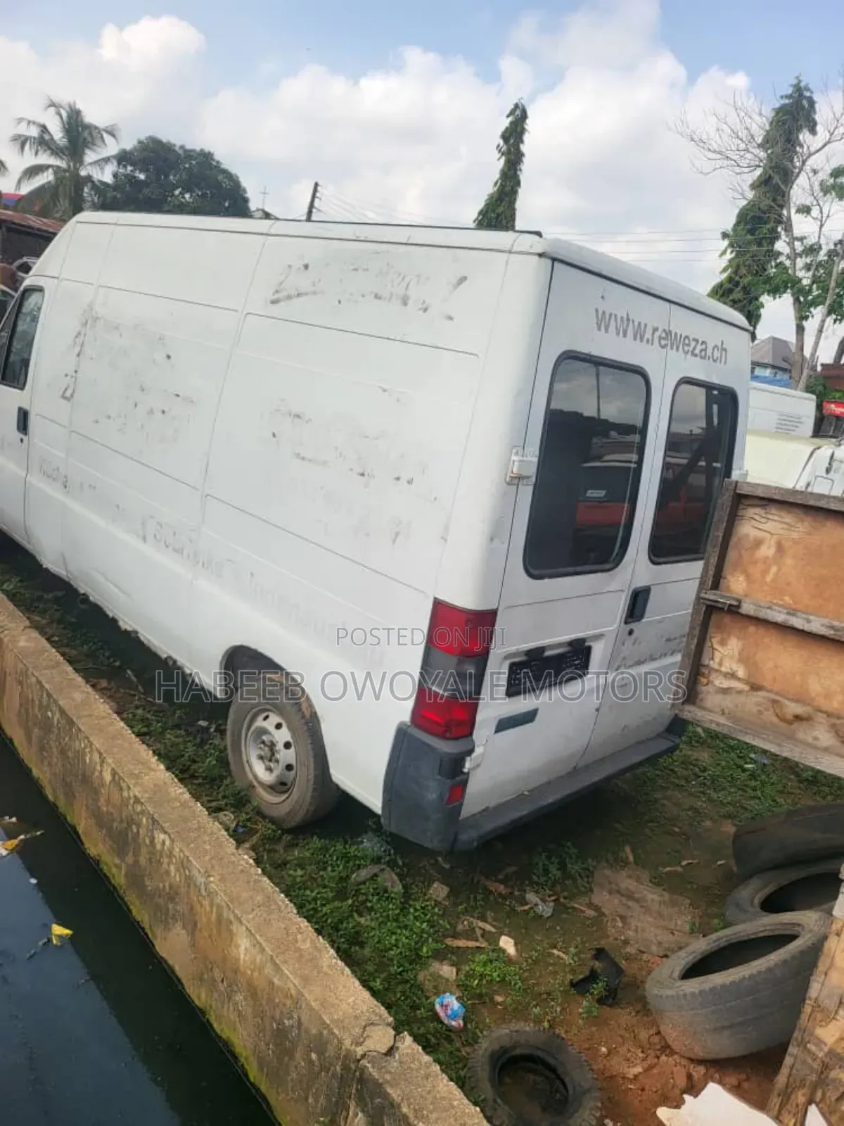 Peugeot Boxer 2000 White