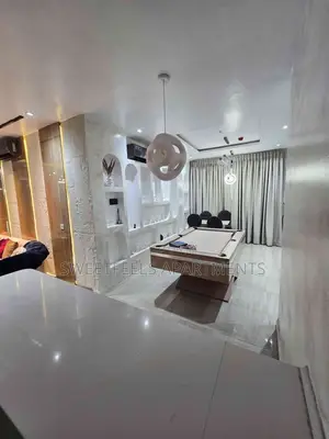 Luxe 2 Bedroom Waterfront Apartment