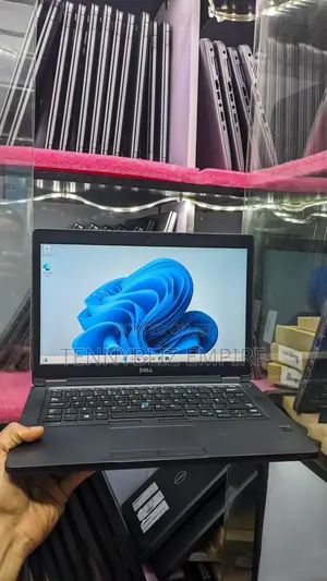 Laptop Dell Latitude 5480 16GB Intel Core I7 SSD 256GB